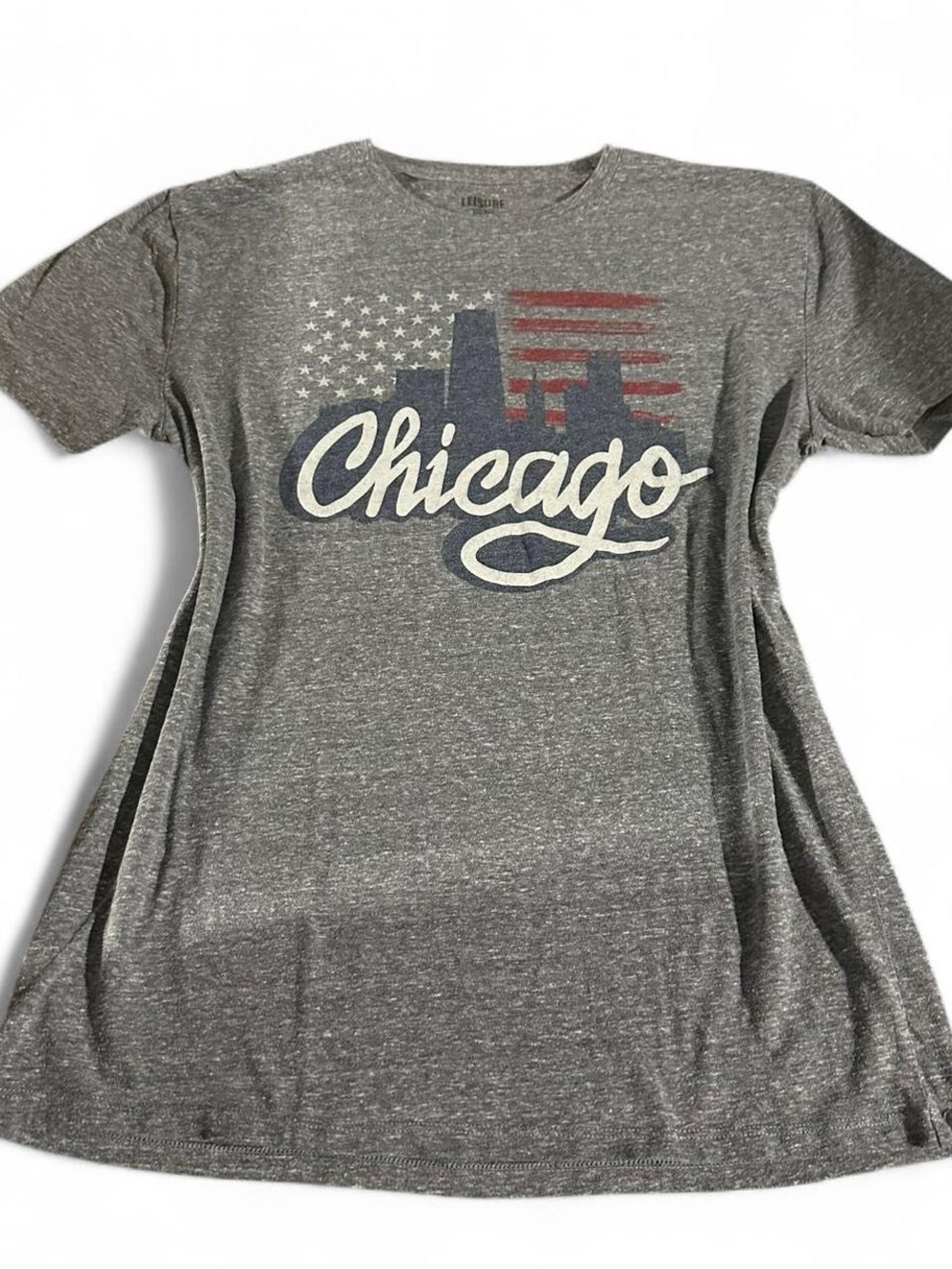 Vintage women’s Leisure grey Chicago tee
